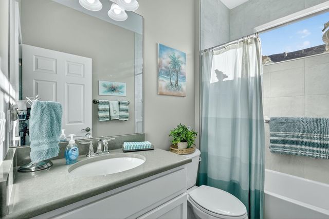 12895 SW Lake Fern Circle, Port St Lucie, FL 34987