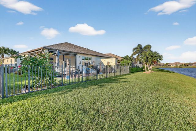 12895 SW Lake Fern Circle, Port St Lucie, FL 34987