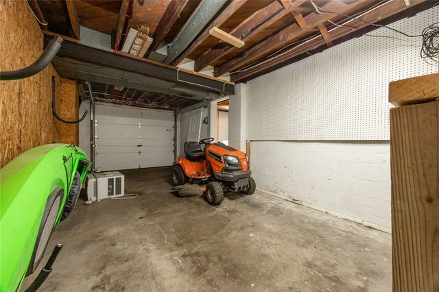 67 George Junior Rd, Pine Twp, PA 16127