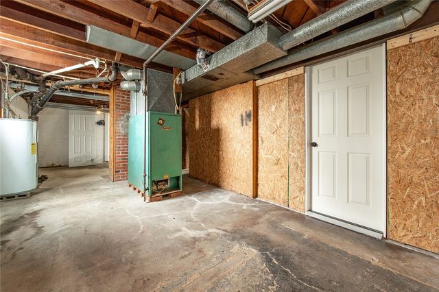 67 George Junior Rd, Pine Twp, PA 16127