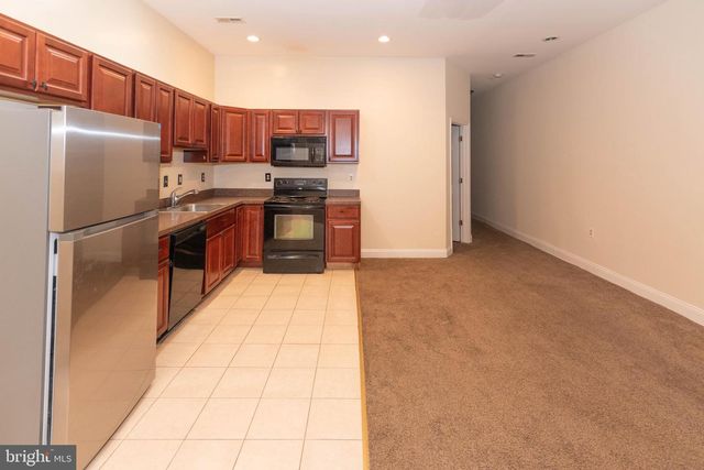 2227 SAINT PAUL ST, Baltimore, MD 21218