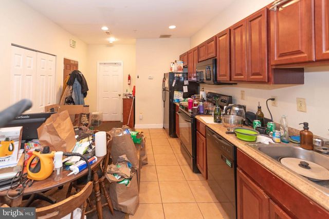 2227 SAINT PAUL ST, Baltimore, MD 21218