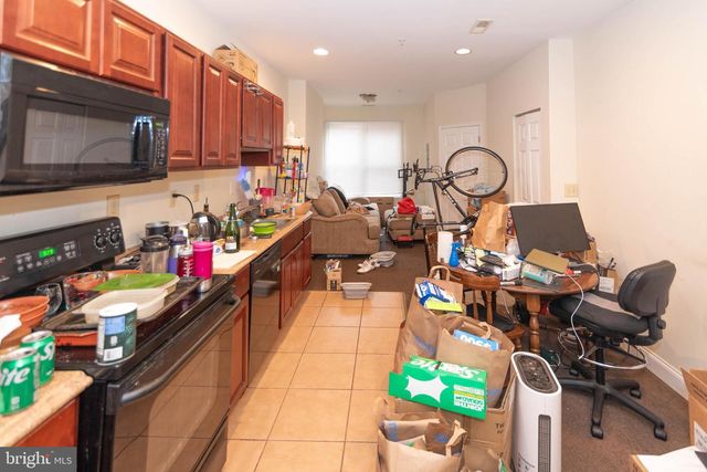2227 SAINT PAUL ST, Baltimore, MD 21218