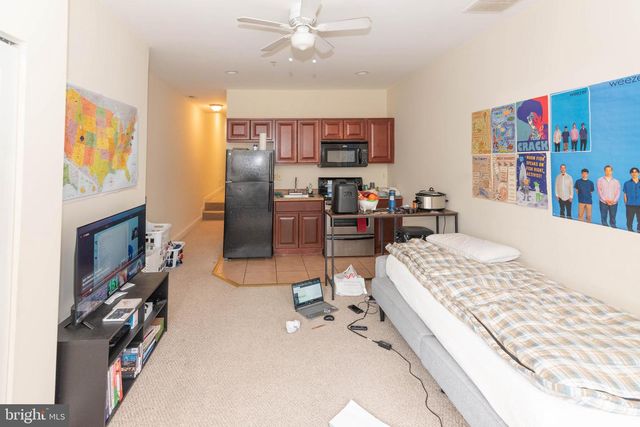 2227 SAINT PAUL ST, Baltimore, MD 21218