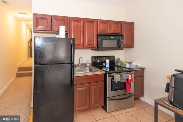 2227 SAINT PAUL ST, Baltimore, MD 21218