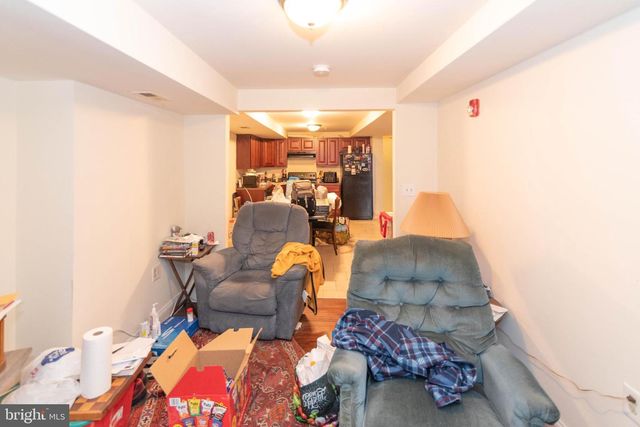 2227 SAINT PAUL ST, Baltimore, MD 21218
