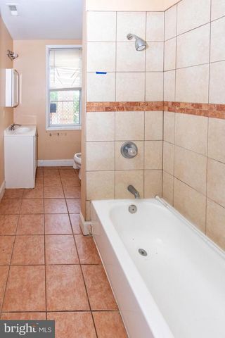 2227 SAINT PAUL ST, Baltimore, MD 21218