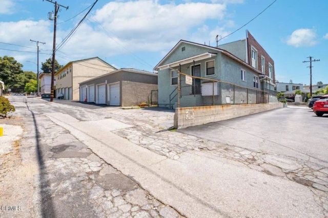 4117 Ocean View Boulevard, Montrose, CA 91020