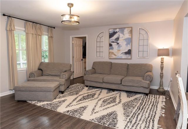 2641 E Hermitage Road, Kingston, GA 30145