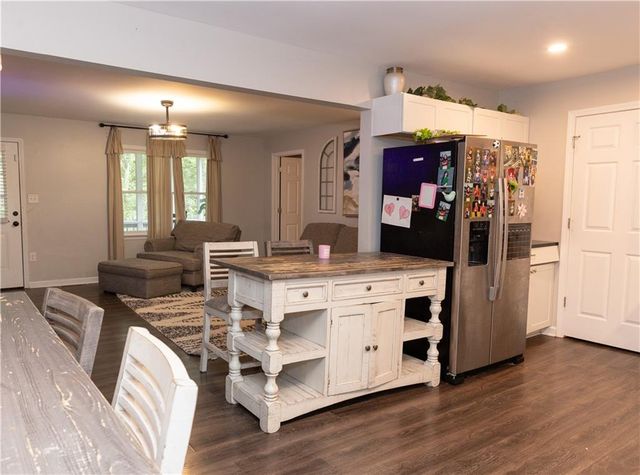 2641 E Hermitage Road, Kingston, GA 30145