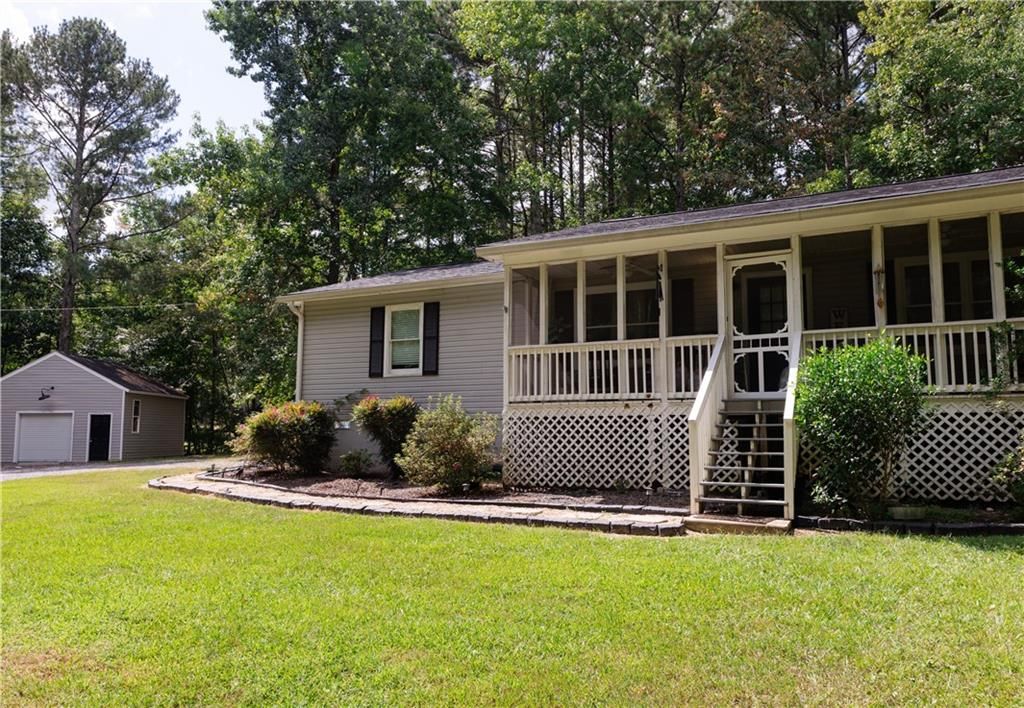 2641 E Hermitage Road, Kingston, GA 30145