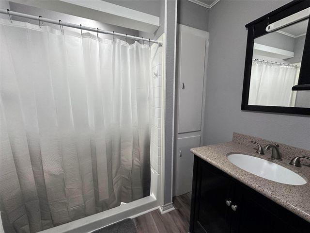 11000 S Hwy 71, El Campo, TX 77437