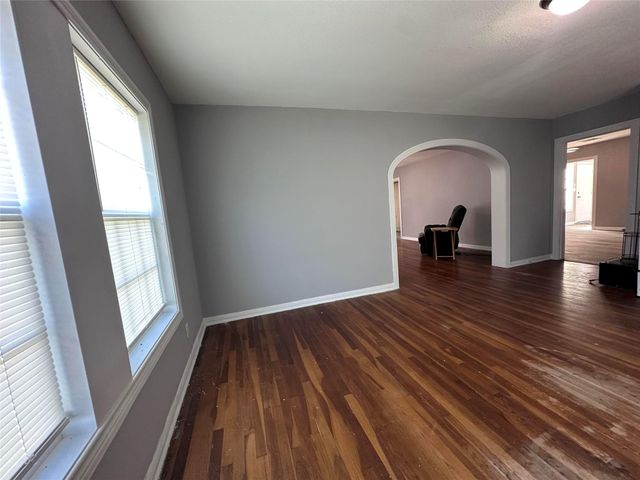 11000 S Hwy 71, El Campo, TX 77437