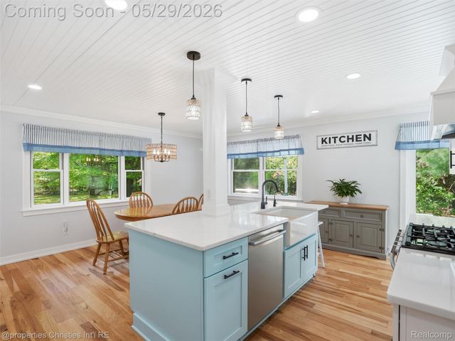 8645 Toma Road, Dexter Township, MI 48169