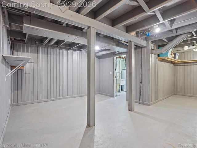 8645 Toma Road, Dexter Township, MI 48169