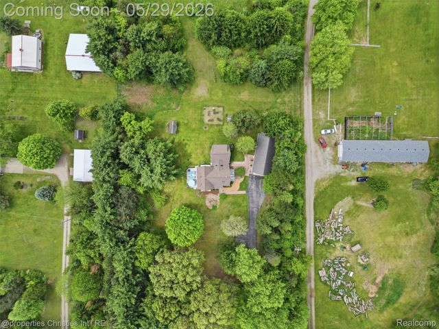 8645 Toma Road, Dexter Township, MI 48169