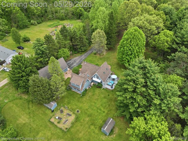 8645 Toma Road, Dexter Township, MI 48169