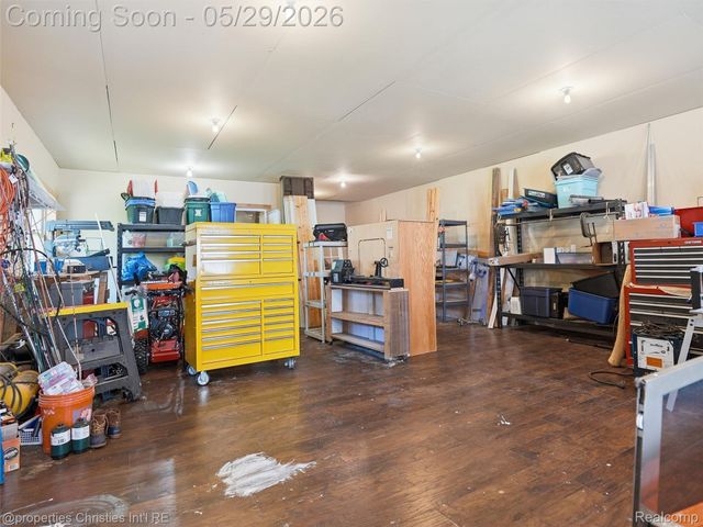 8645 Toma Road, Dexter Township, MI 48169