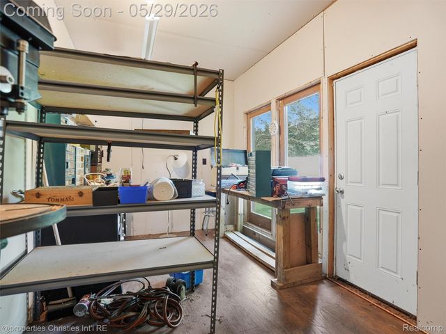 8645 Toma Road, Dexter Township, MI 48169
