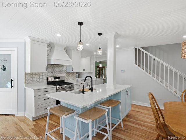 8645 Toma Road, Dexter Township, MI 48169