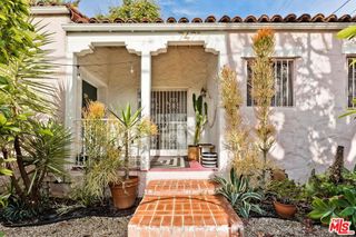 7471 Clinton Street, Los Angeles, CA 90036