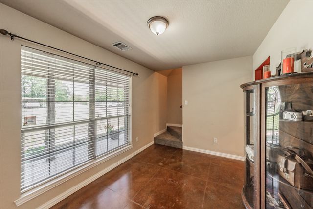 800 Stella Mae Drive, Fort Worth, TX 76028