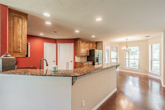 800 Stella Mae Drive, Fort Worth, TX 76028