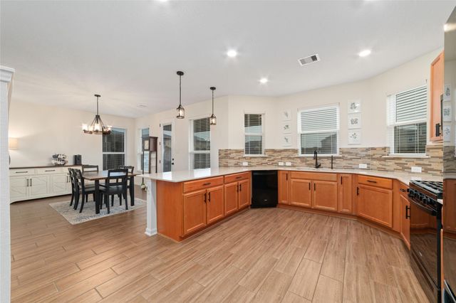 25414 Whitehaven Gate Street, Katy, TX 77493