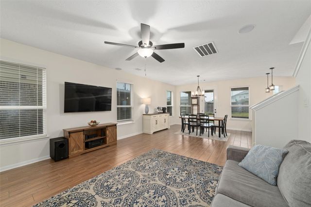 25414 Whitehaven Gate Street, Katy, TX 77493