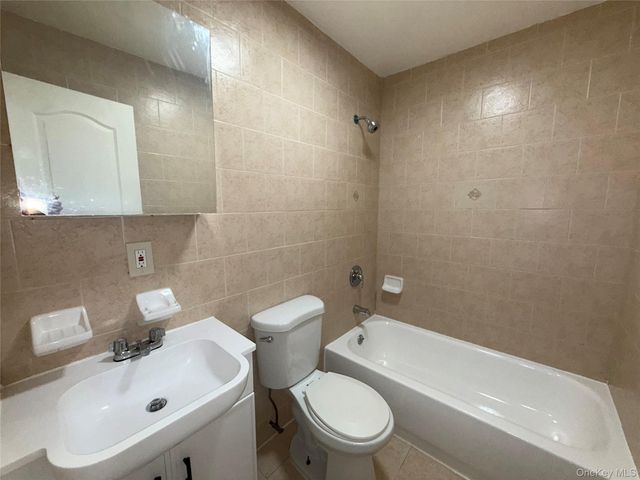 189-26 113th Road 1, Saint Albans, NY 11412