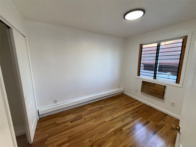 189-26 113th Road 1, Saint Albans, NY 11412
