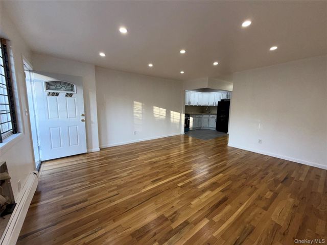 189-26 113th Road 1, Saint Albans, NY 11412
