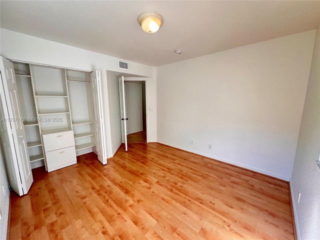 2433 Pasadena Way, Weston, FL 33327