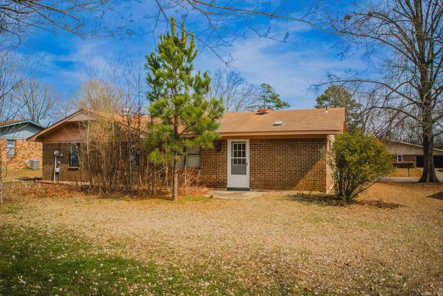 127 Park Street, Monticello, AR 71655