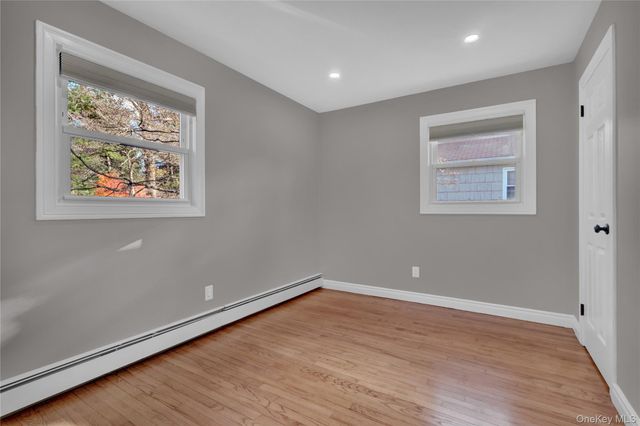 171 School Street, Oyster Bay, NY 11771