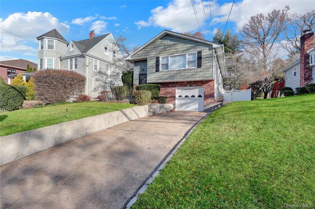 171 School Street, Oyster Bay, NY 11771