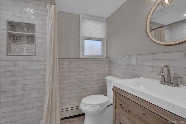 171 School Street, Oyster Bay, NY 11771