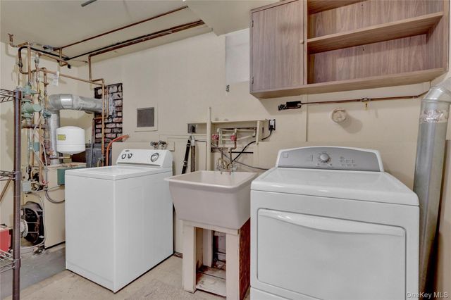 171 School Street, Oyster Bay, NY 11771