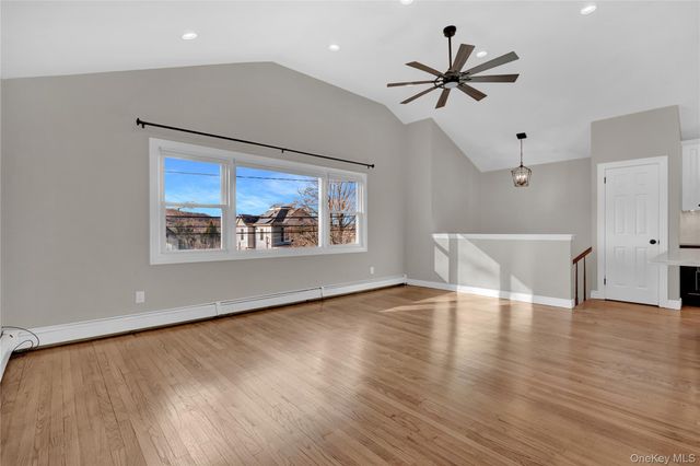 171 School Street, Oyster Bay, NY 11771