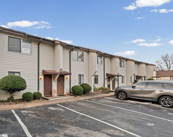 100 Buttercup Way unit 38, Taylors, SC 29687