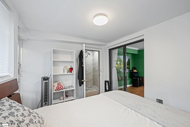 100 Buttercup Way unit 38, Taylors, SC 29687