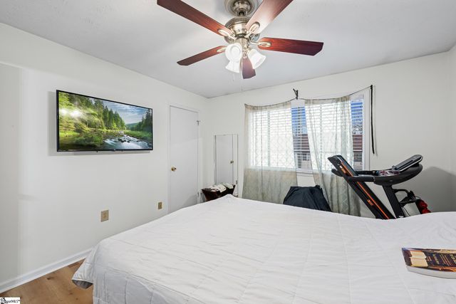 100 Buttercup Way unit 38, Taylors, SC 29687