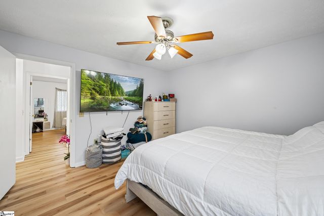 100 Buttercup Way unit 38, Taylors, SC 29687