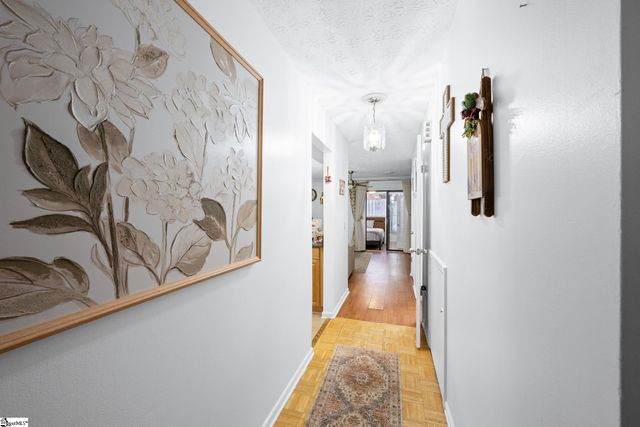 100 Buttercup Way unit 38, Taylors, SC 29687