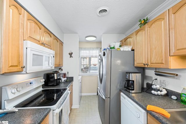 100 Buttercup Way unit 38, Taylors, SC 29687