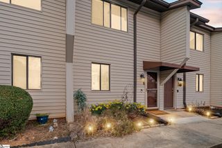 100 Buttercup Way unit 38, Taylors, SC 29687