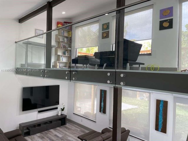 4311 SW 31st Dr, West Park, FL 33023