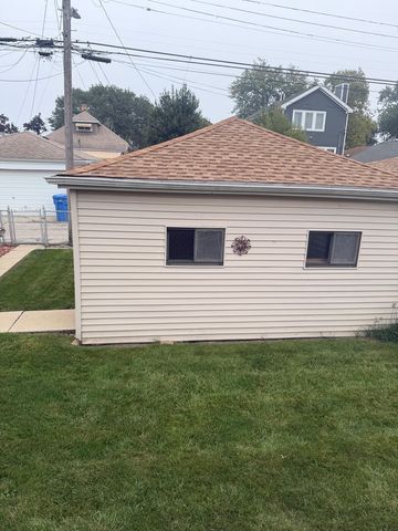 3849 N Nora Avenue, Chicago, IL 60634