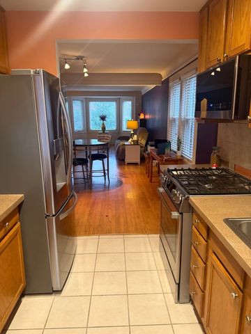 3849 N Nora Avenue, Chicago, IL 60634
