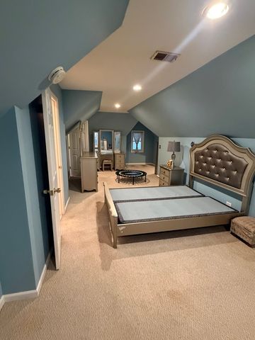 3849 N Nora Avenue, Chicago, IL 60634